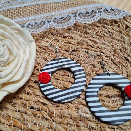 Pendientes de la colección Pin Up