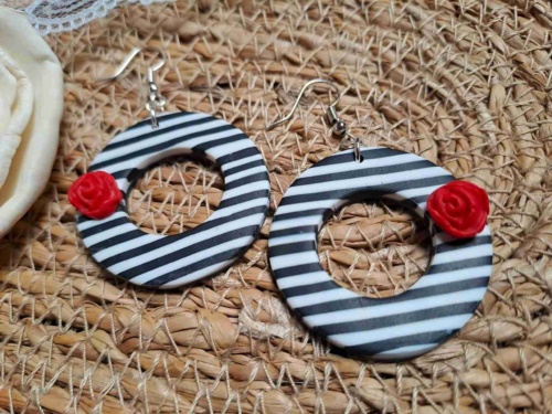 Pendientes de la colección Pin Up - Imagen 2
