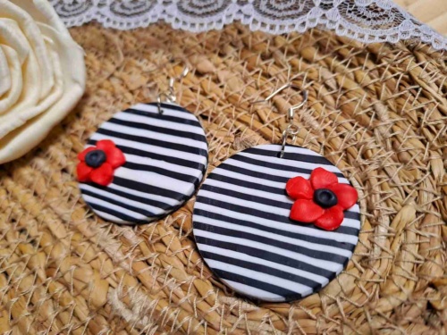 Pendientes de la colección Pin Up - Imagen 2