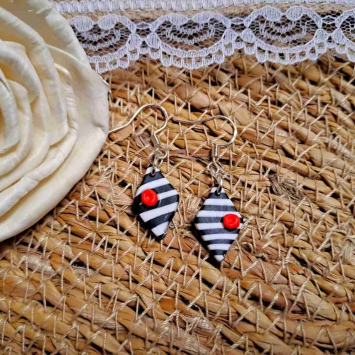 Pendientes de la colección Pin Up