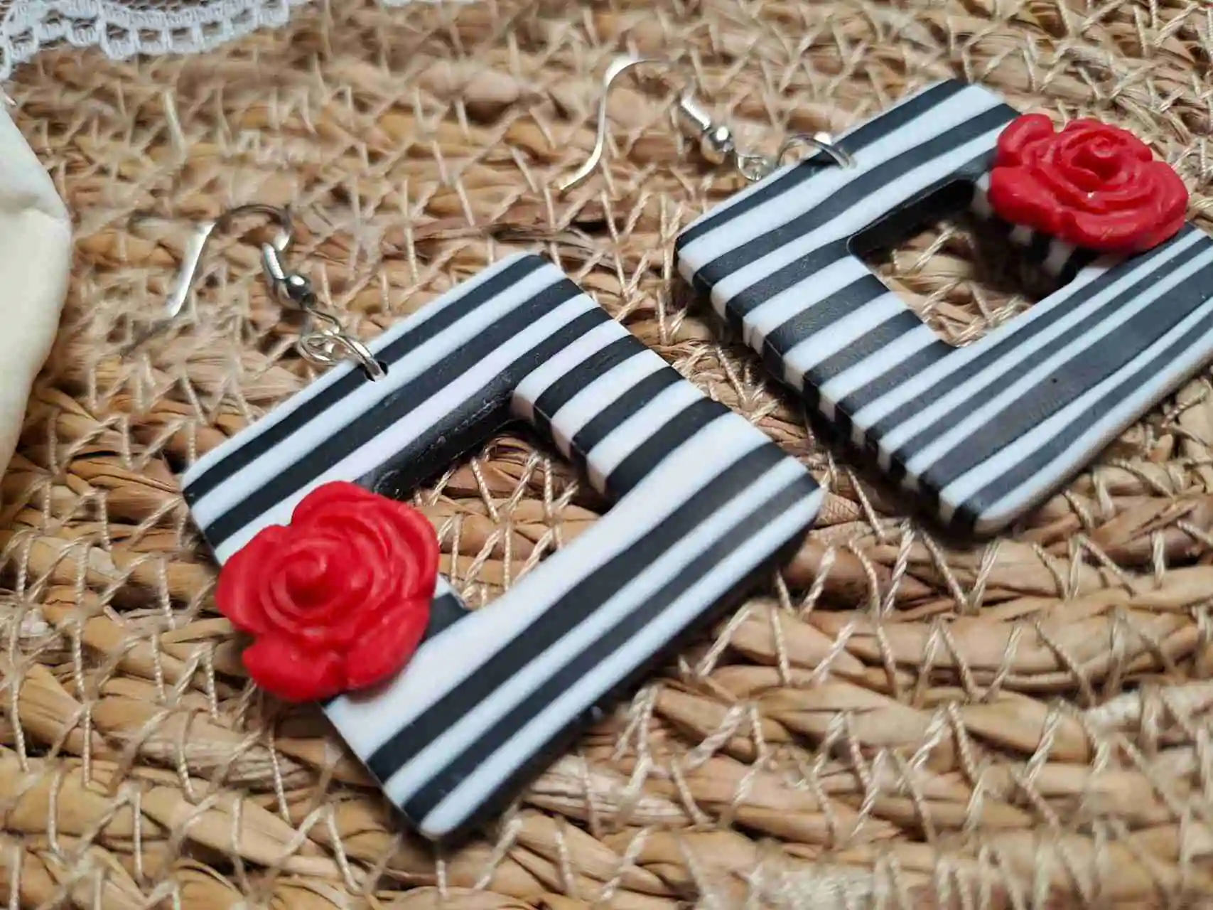 Pendientes de la colección Pin Up - Imagen 2