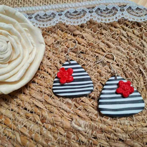 Pendientes de la colección Pin Up