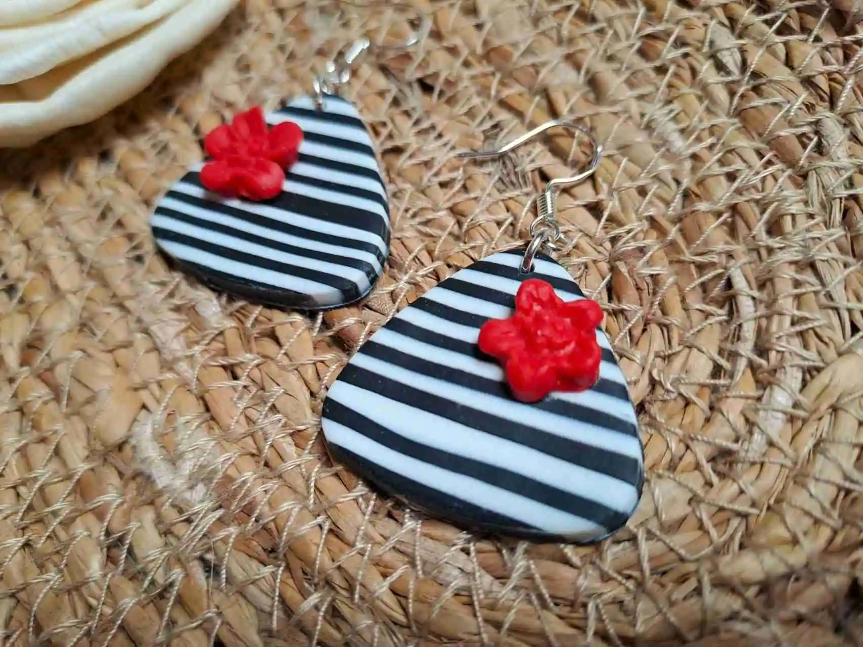 Pendientes de la colección Pin Up - Imagen 2