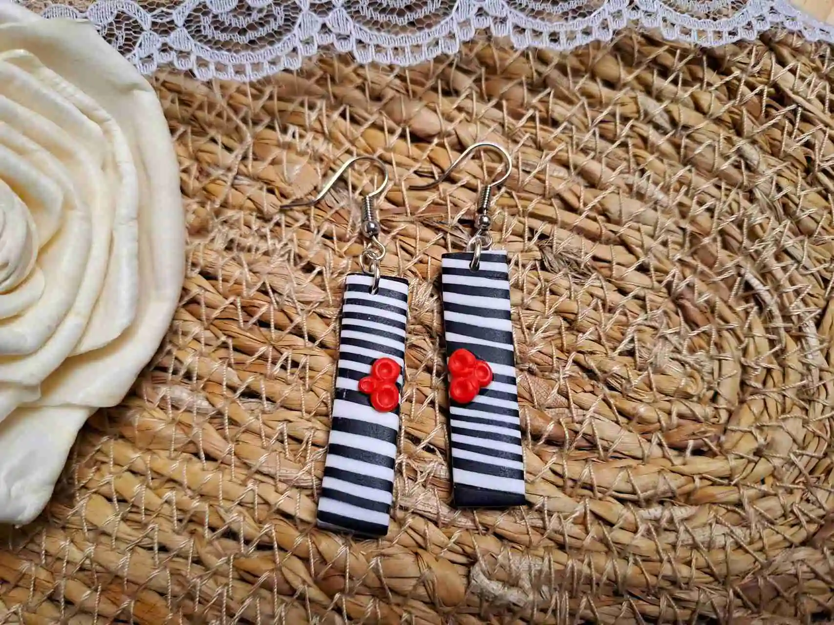 Pendientes de la colección Pin Up