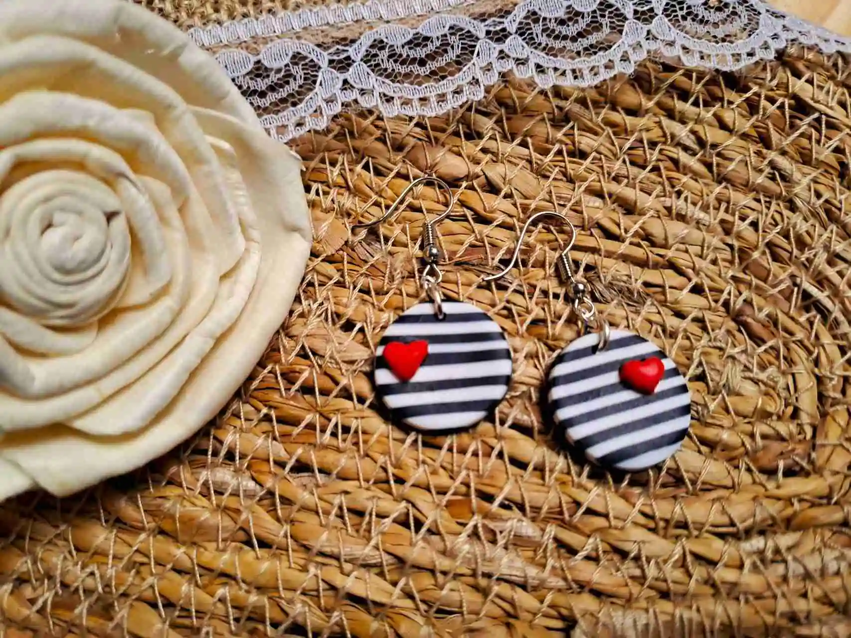 Pendientes de la colección Pin Up