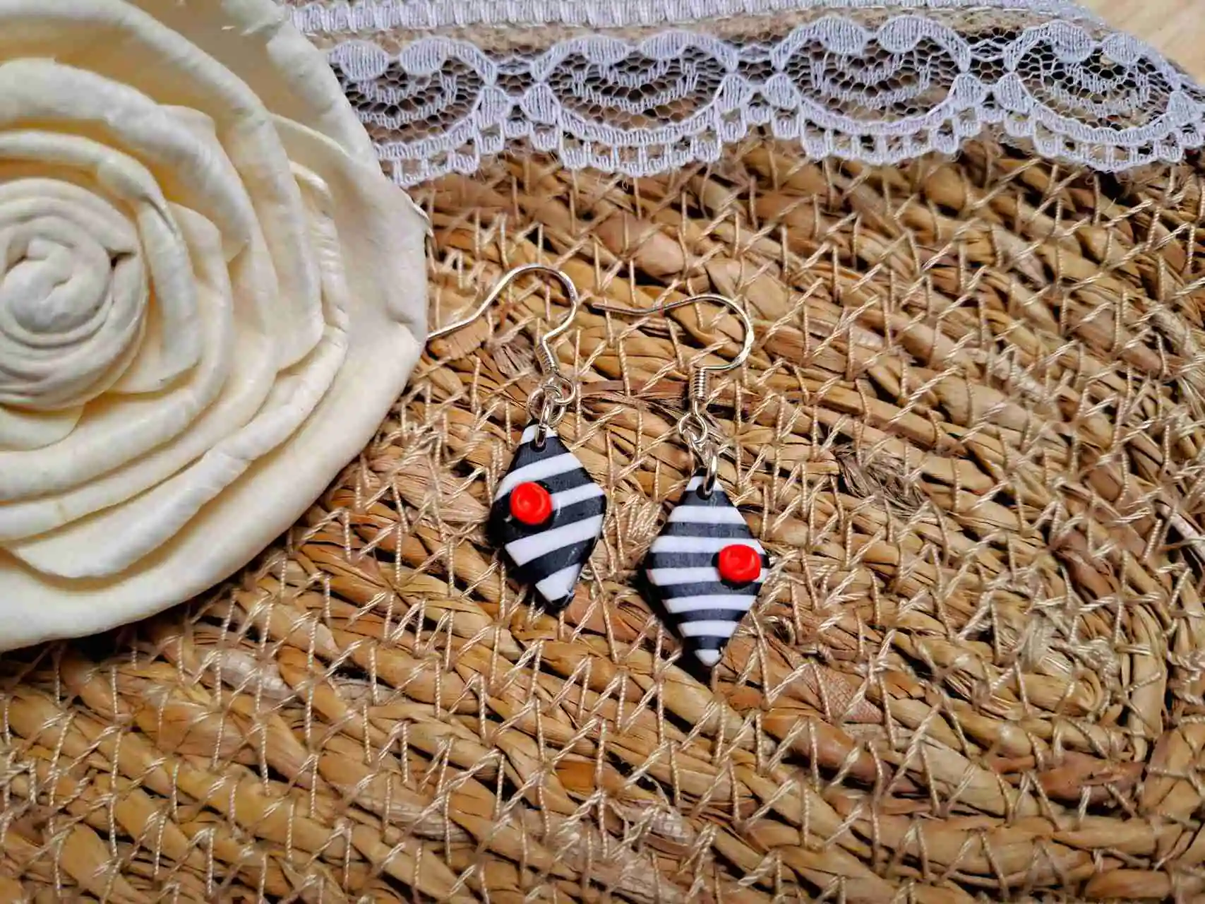 Pendientes de la colección Pin Up