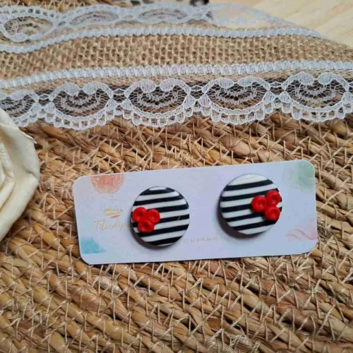 Pendientes de la colección Pin Up