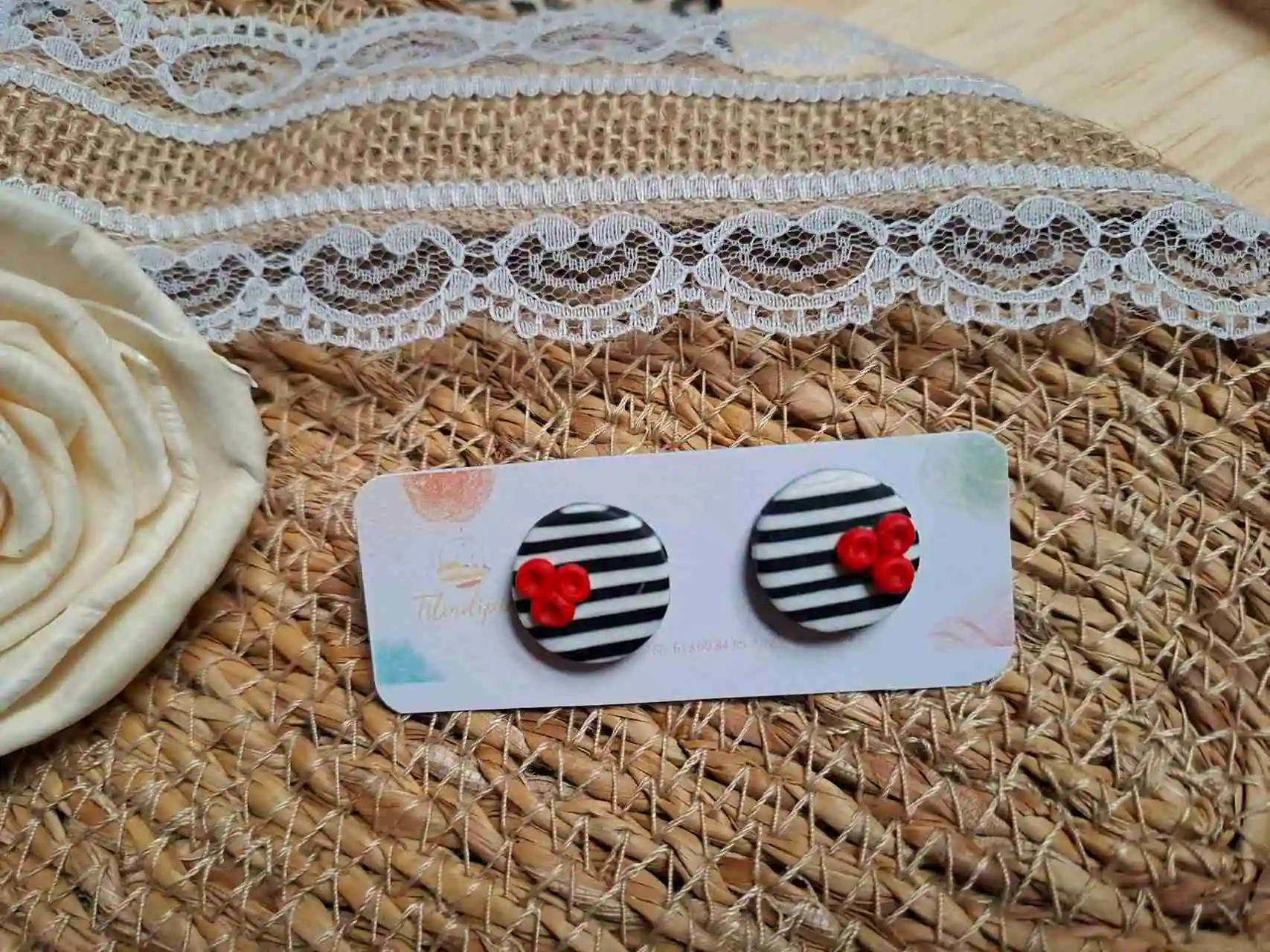 Pendientes de la colección Pin Up